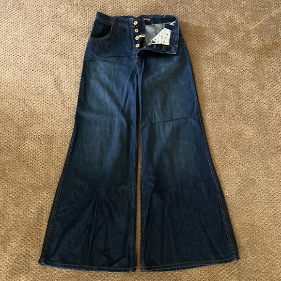 Anthropologie wide leg flare jeans - Picture 3 of 15